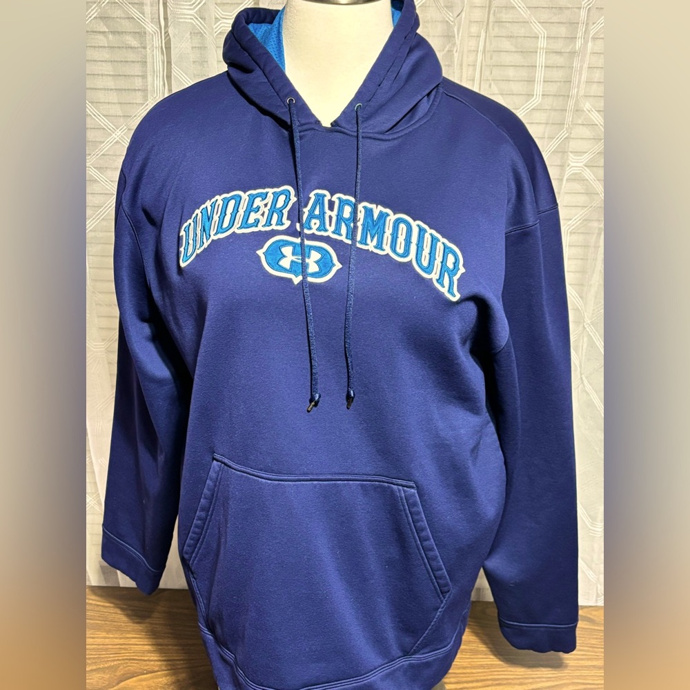 Under Armour XXL Men's Navy Hoodie STRING INTACT 29”L 24” p2p sleeves 25”